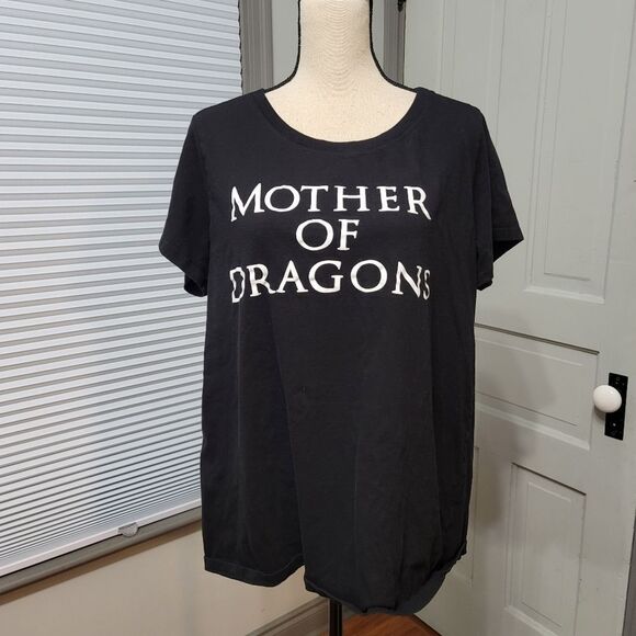 Torrid Game of Thrones Mother of Dragons Black Slim Fit Tee - Picture 4 of 7